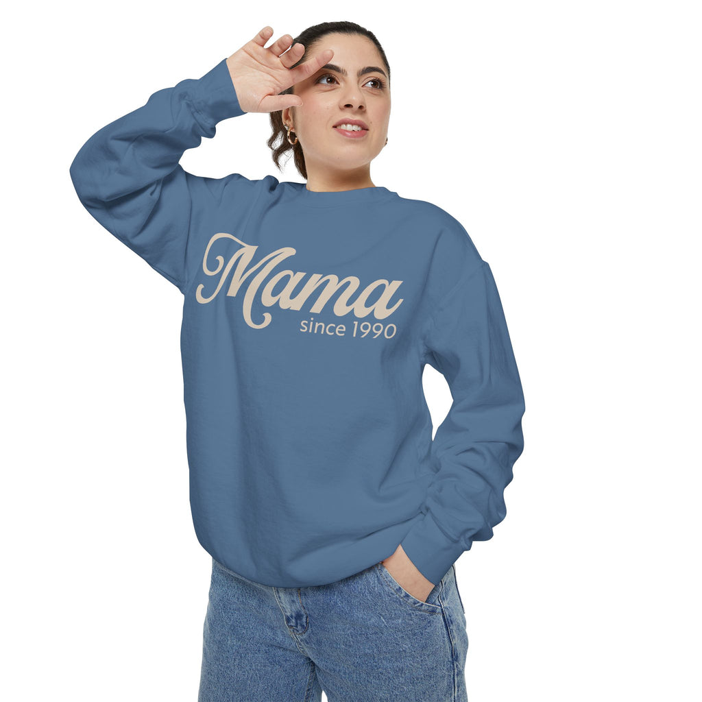 Mama Since 1990 Sweatshirt – Vintage Mom Crewneck Sweatshirt | Minimal Mama Gift for Mother’s Day