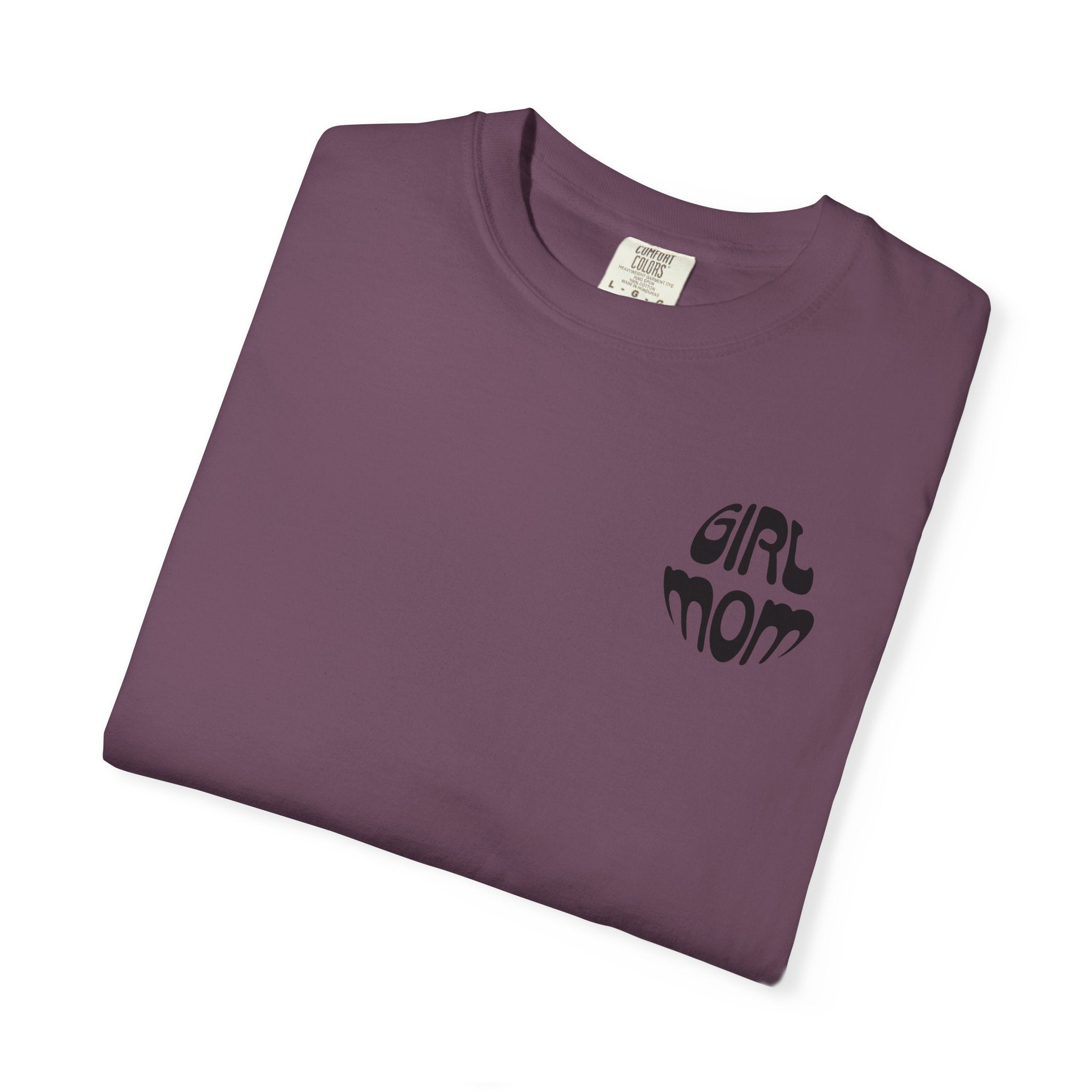 Girl Moms Club T-Shirt – Retro Mom Graphic Tee for Mothers of Daughters | Girl Mom Shirt