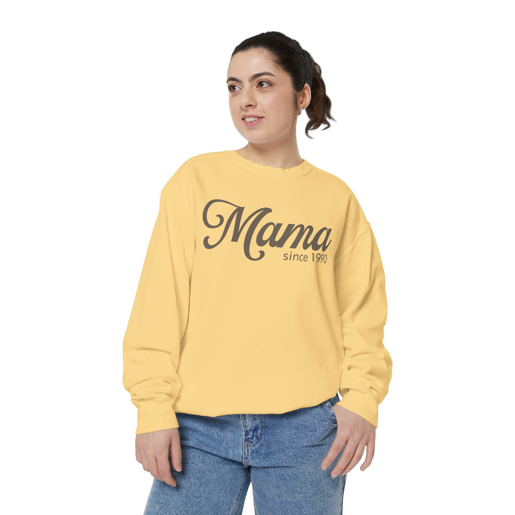 Mama Since 1990 Sweatshirt – Vintage Mom Crewneck Sweatshirt | Minimal Mama Gift for Mother’s Day