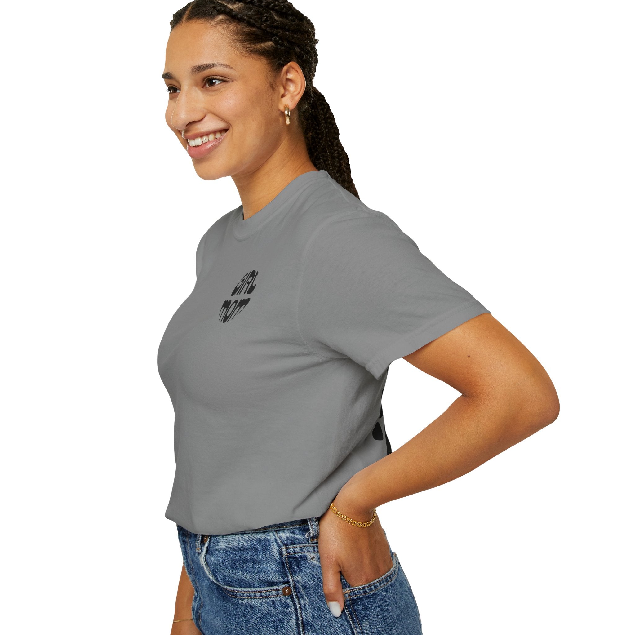 Girl Moms Club T-Shirt – Retro Mom Graphic Tee for Mothers of Daughters | Girl Mom Shirt