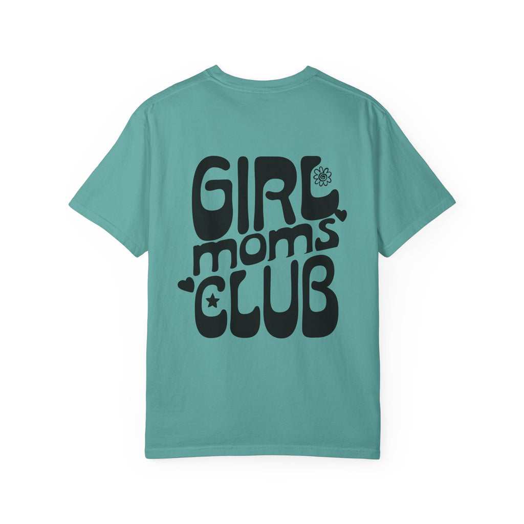 Girl Moms Club T-Shirt – Retro Mom Graphic Tee for Mothers of Daughters | Girl Mom Shirt