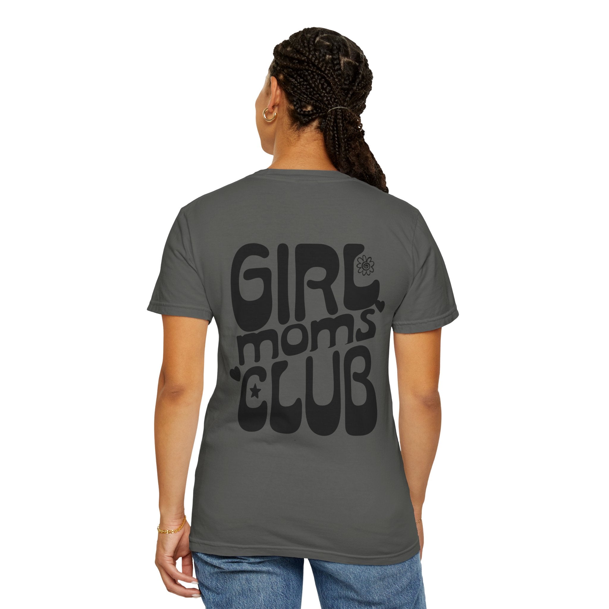 Girl Moms Club T-Shirt – Retro Mom Graphic Tee for Mothers of Daughters | Girl Mom Shirt