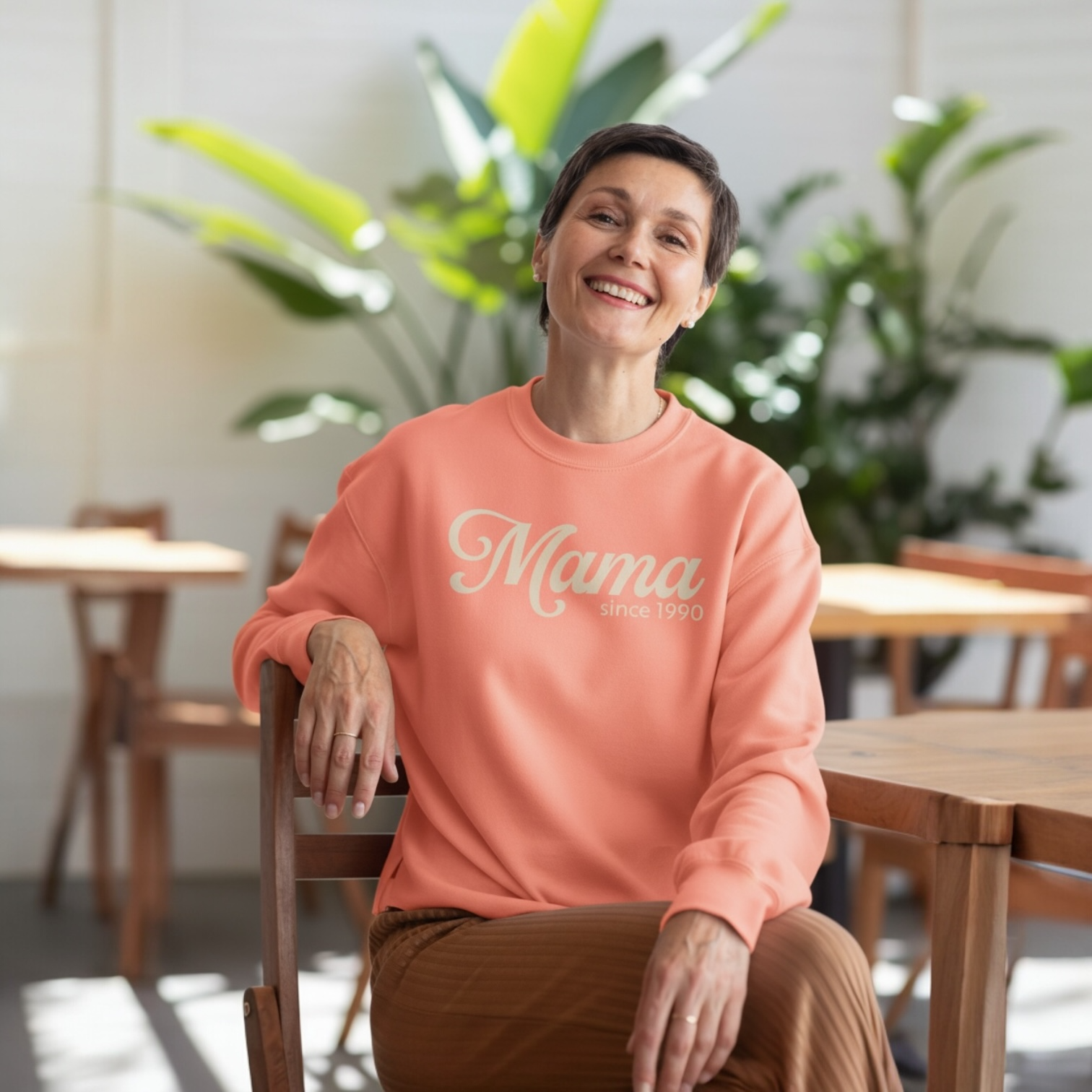 Mama Since 1990 Sweatshirt – Vintage Mom Crewneck Sweatshirt | Minimal Mama Gift for Mother’s Day