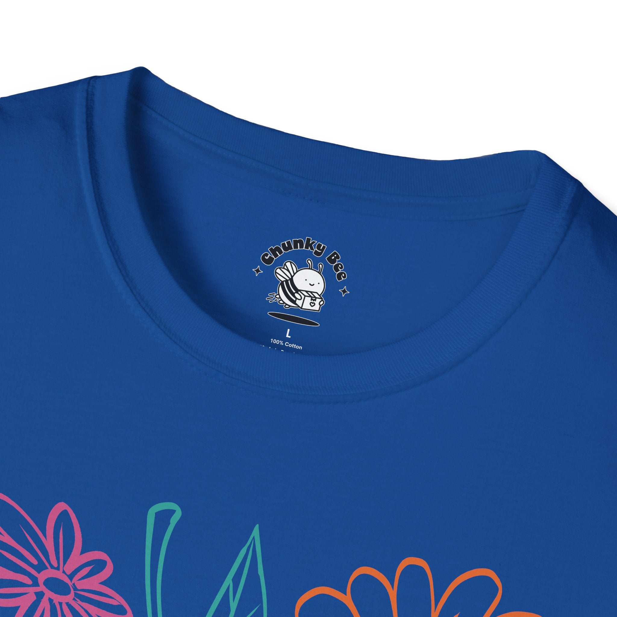 Groovy Mama | Softstyle T-shirt