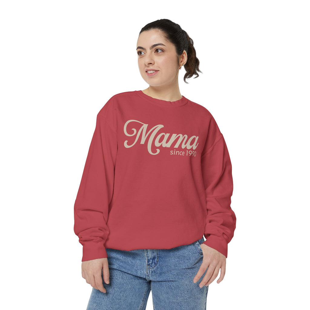 Mama Since 1990 Sweatshirt – Vintage Mom Crewneck Sweatshirt | Minimal Mama Gift for Mother’s Day