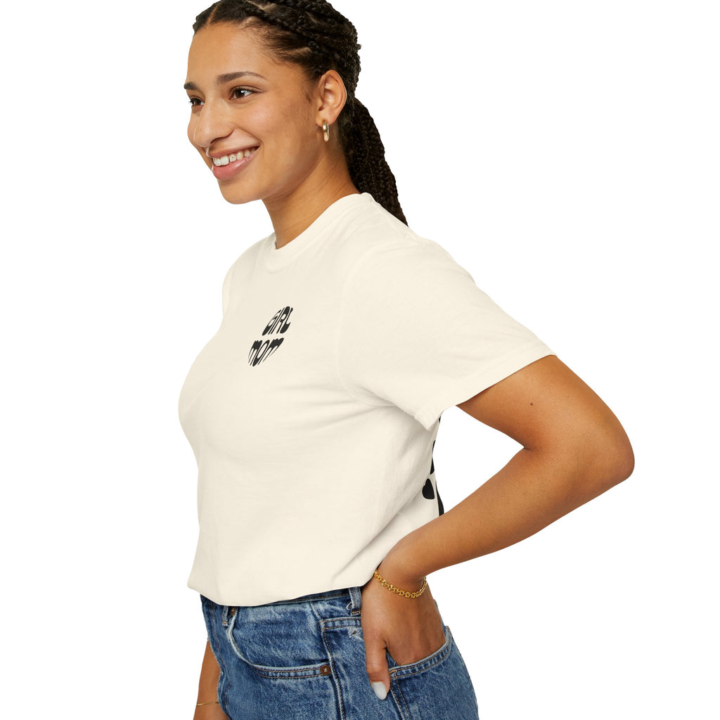 Girl Moms Club T-Shirt – Retro Mom Graphic Tee for Mothers of Daughters | Girl Mom Shirt