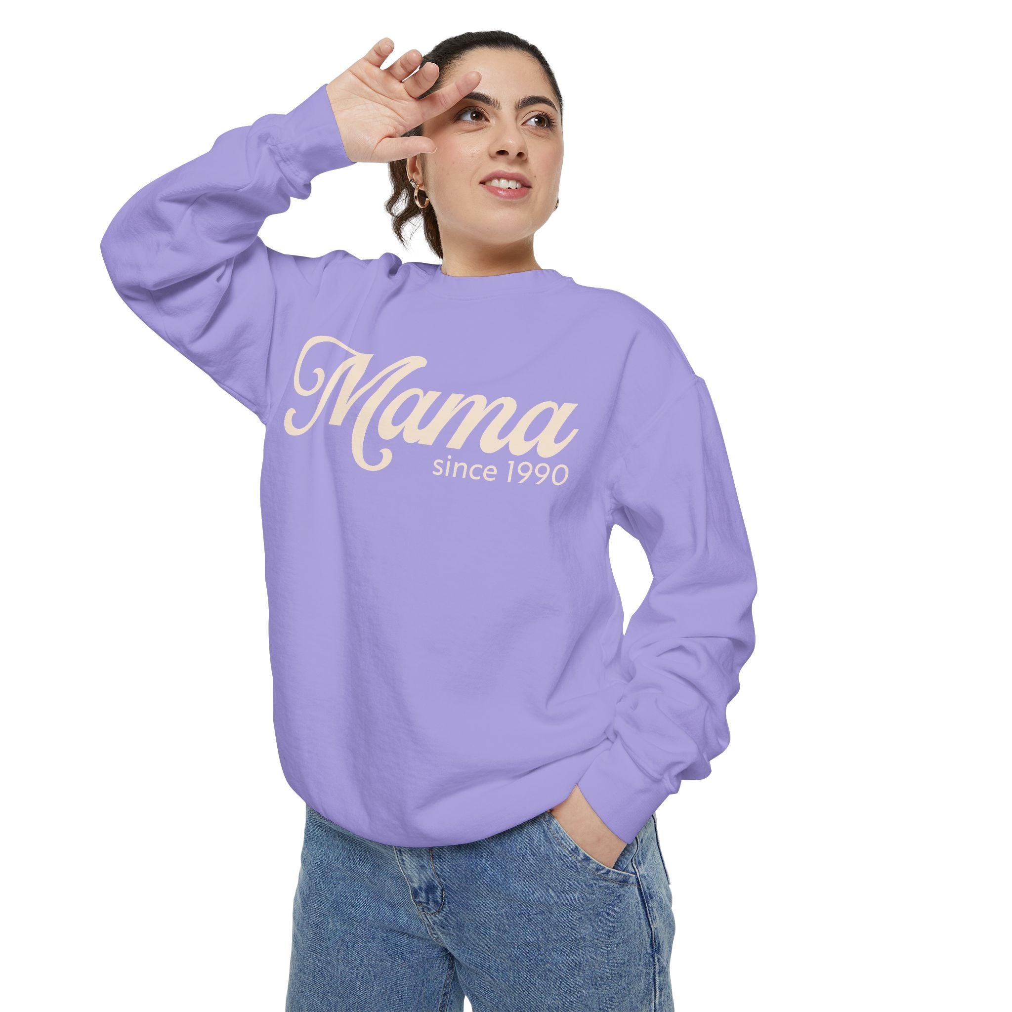 Mama Since 1990 Sweatshirt – Vintage Mom Crewneck Sweatshirt | Minimal Mama Gift for Mother’s Day
