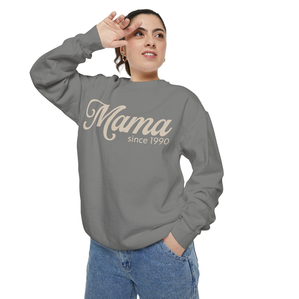 Mama Since 1990 Sweatshirt – Vintage Mom Crewneck Sweatshirt | Minimal Mama Gift for Mother’s Day