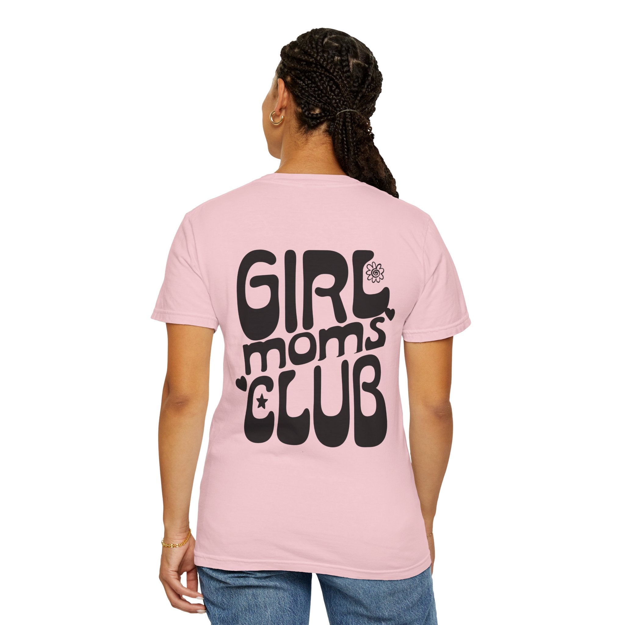 Girl Moms Club T-Shirt – Retro Mom Graphic Tee for Mothers of Daughters | Girl Mom Shirt