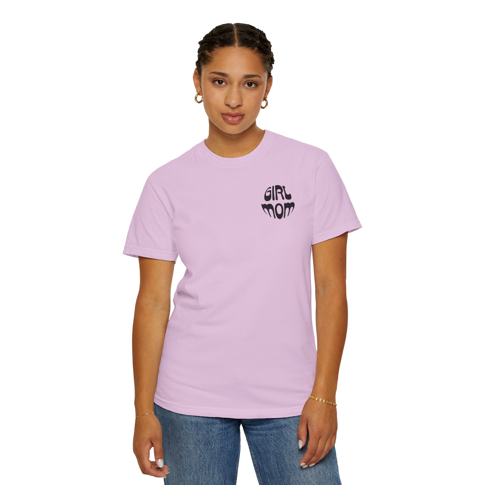 Girl Moms Club T-Shirt – Retro Mom Graphic Tee for Mothers of Daughters | Girl Mom Shirt
