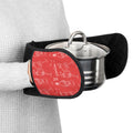 Red Cin Cin Oven Mitts - Quilted Heat-Resistant Kitchen Gloves