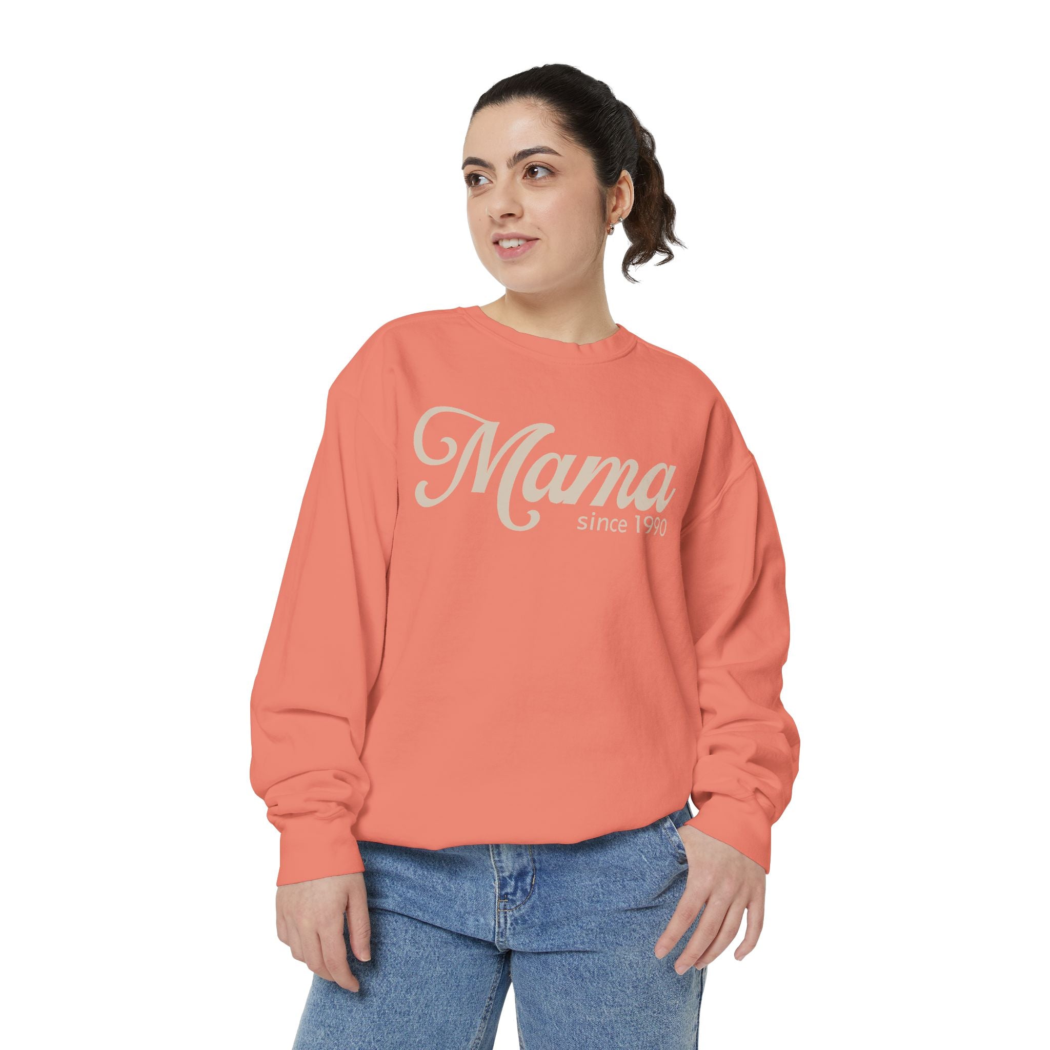 Mama Since 1990 Sweatshirt – Vintage Mom Crewneck Sweatshirt | Minimal Mama Gift for Mother’s Day