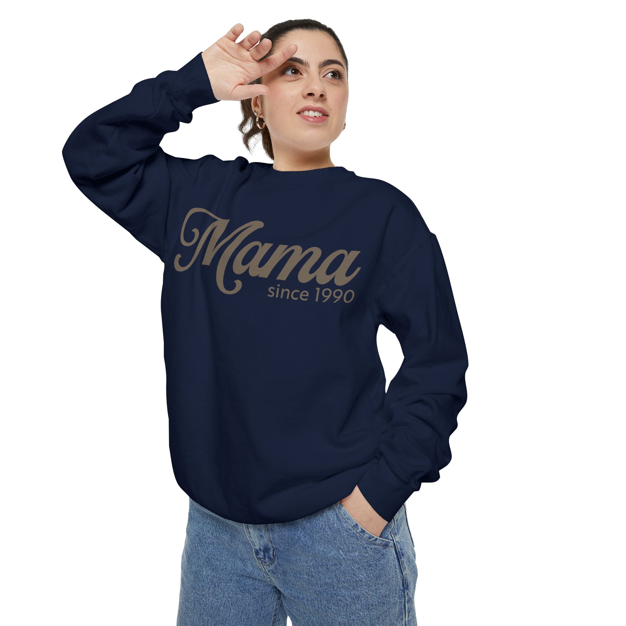 Mama Since 1990 Sweatshirt – Vintage Mom Crewneck Sweatshirt | Minimal Mama Gift for Mother’s Day